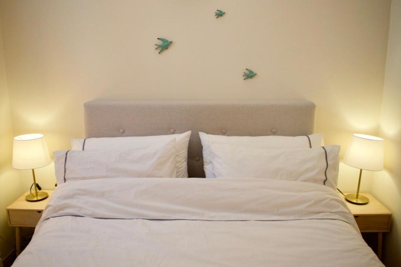 Cozy 1 Bedroom Near The Centre Ferienhaus *
